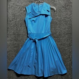 Sears Vintage Blue Sleeveless Tie Waist dress Accordion skirt Size 8 *flaws